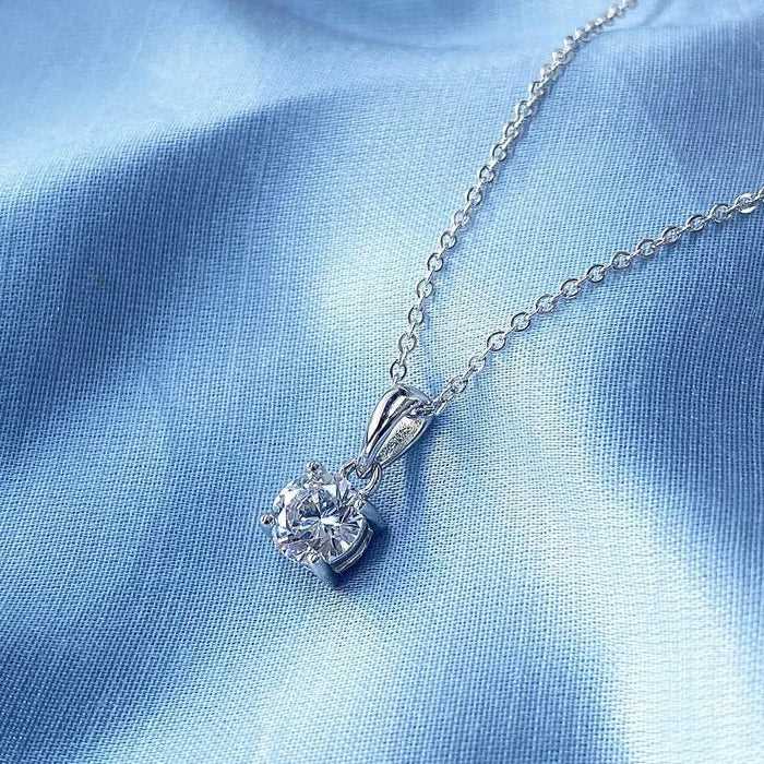Buy Premium silver single diamond pendant with silver necklace from Silver Box Original. - Silverboxoriginal