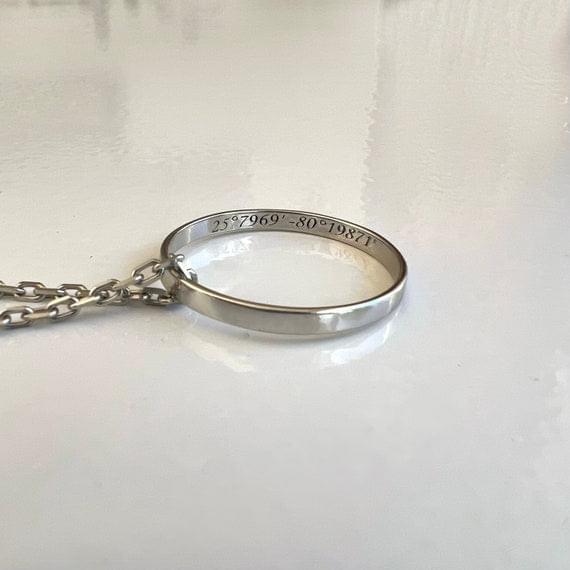 Hidden Message Ring Necklace - Silverboxoriginal